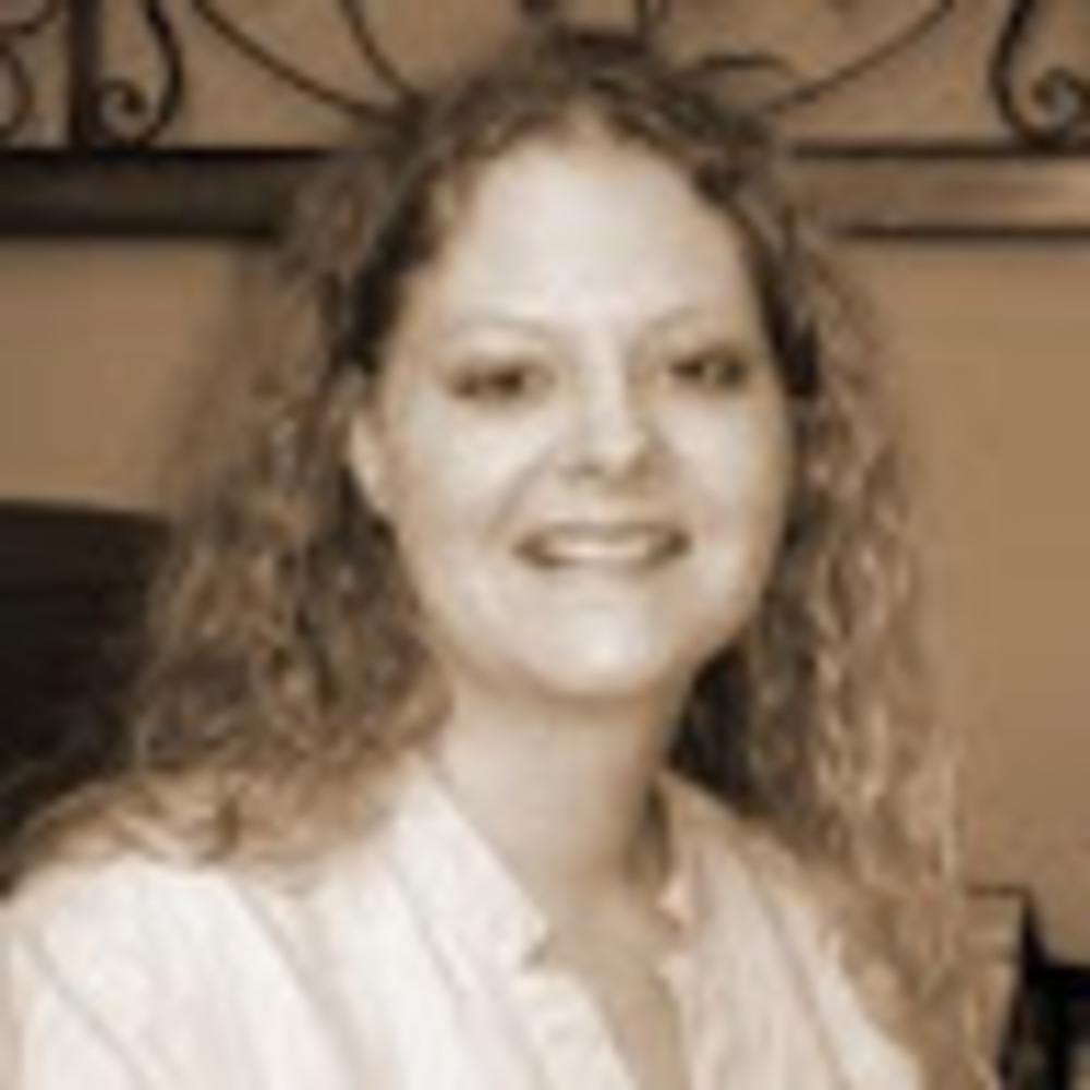 Meet your Posher, Hollie